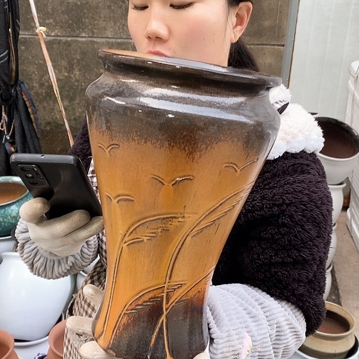 红泥花盆瑕疵口18高30