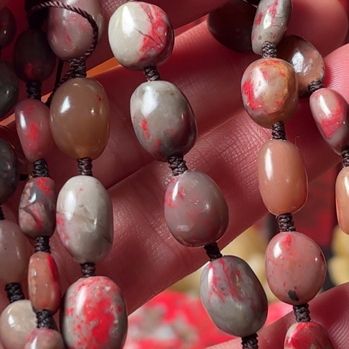 晴***读鸡血石鸡血石链子鸡血石