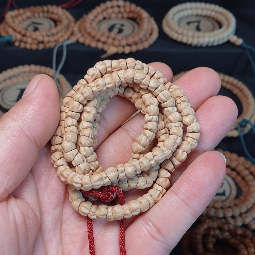 柏香籽/百香籽手串我***兽