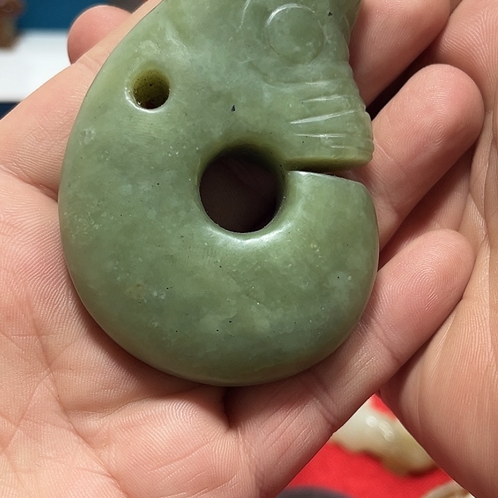 和田玉挂件未镶嵌情**忠