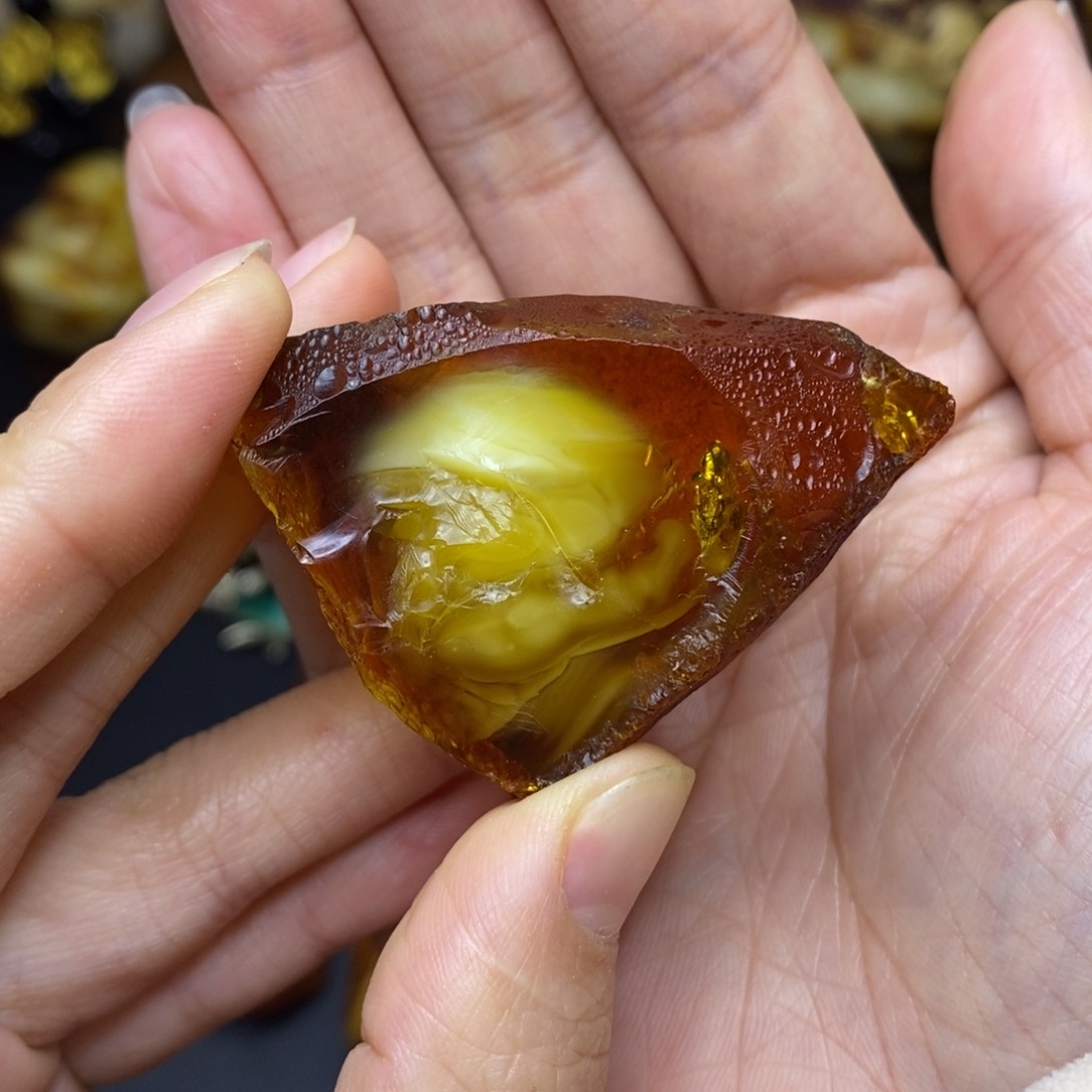 未镶嵌定制蜜蜡沐***尘胖