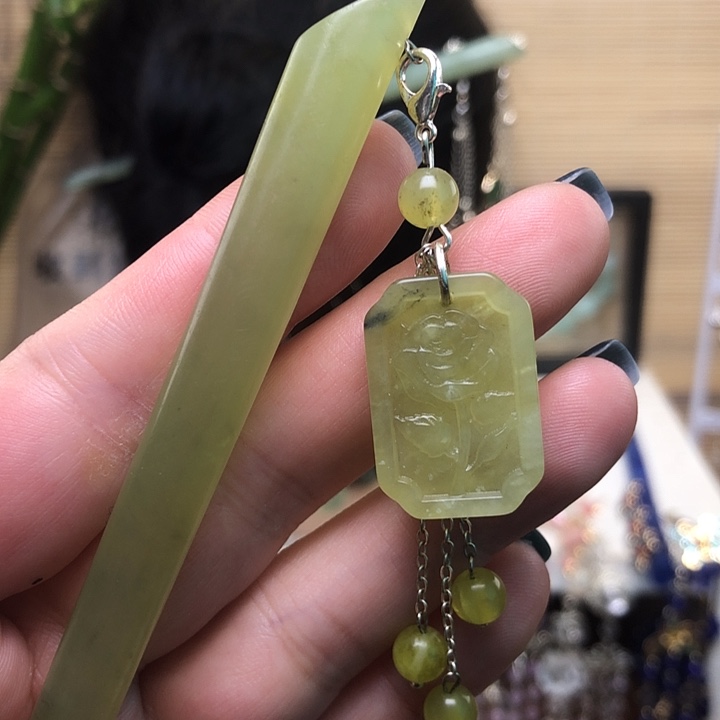 蛇纹石玉未镶嵌发簪