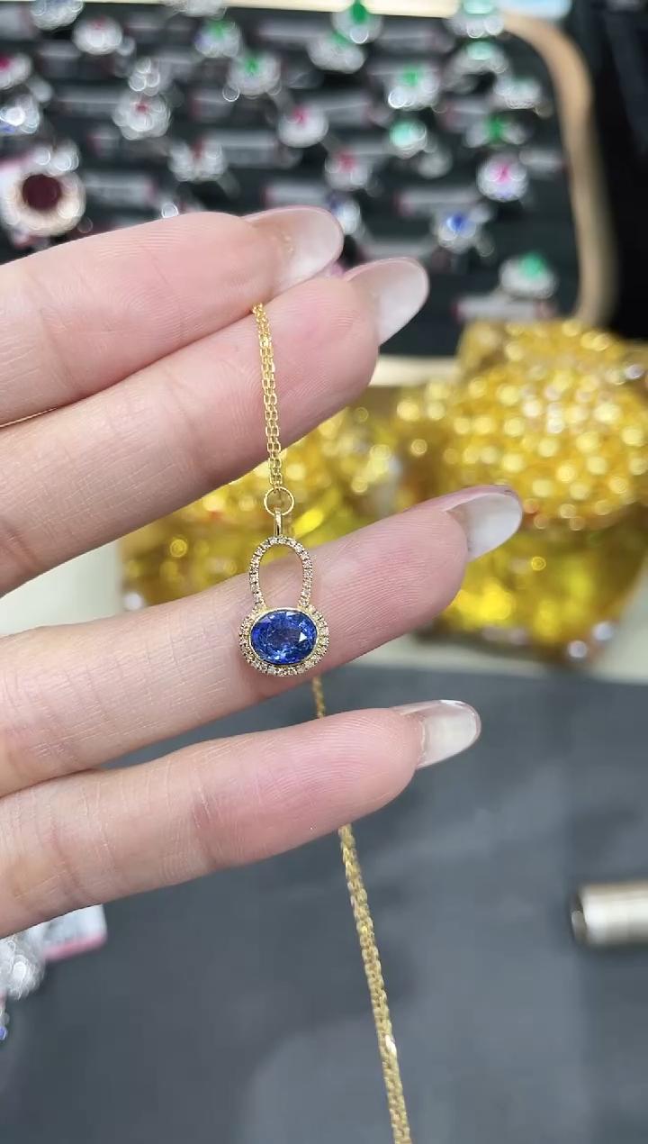 18K金镶嵌蓝宝石项链葫芦款