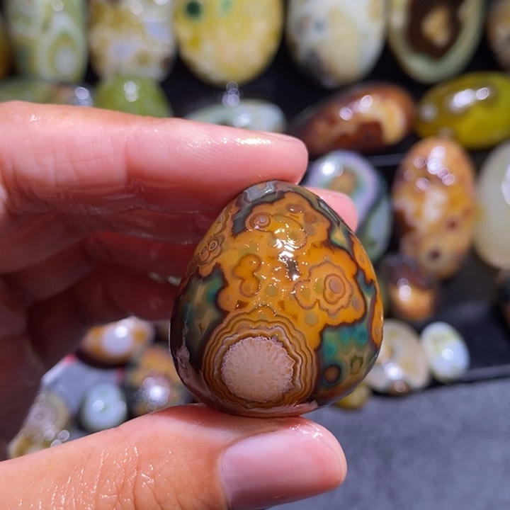 玛瑙/玉髓珠宝奇石未镶嵌