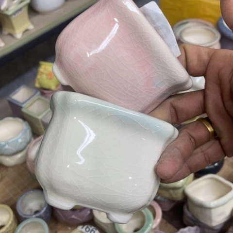 红陶花盆微瑕介意勿拍