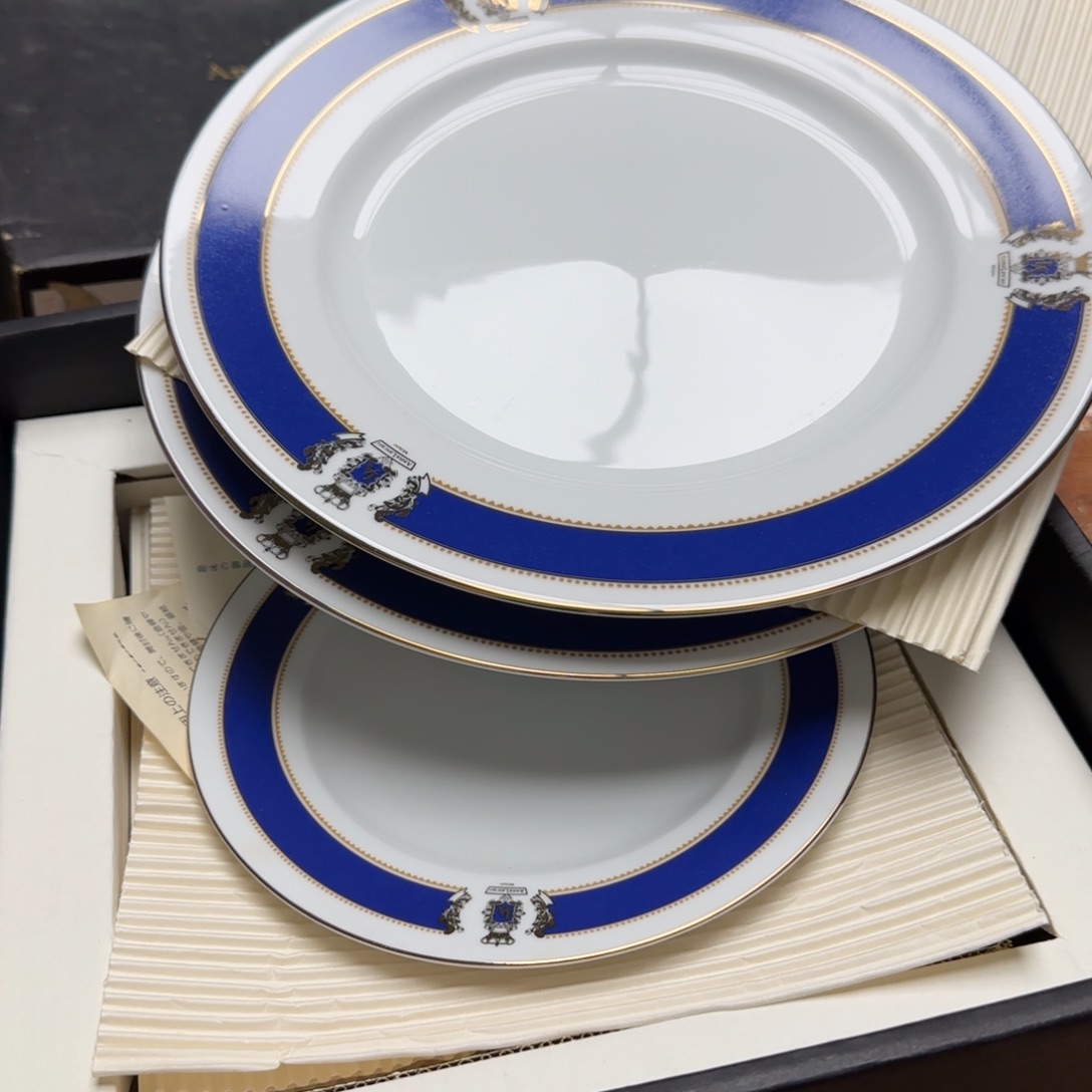 茶宠是不是又不在我旁边睡觉