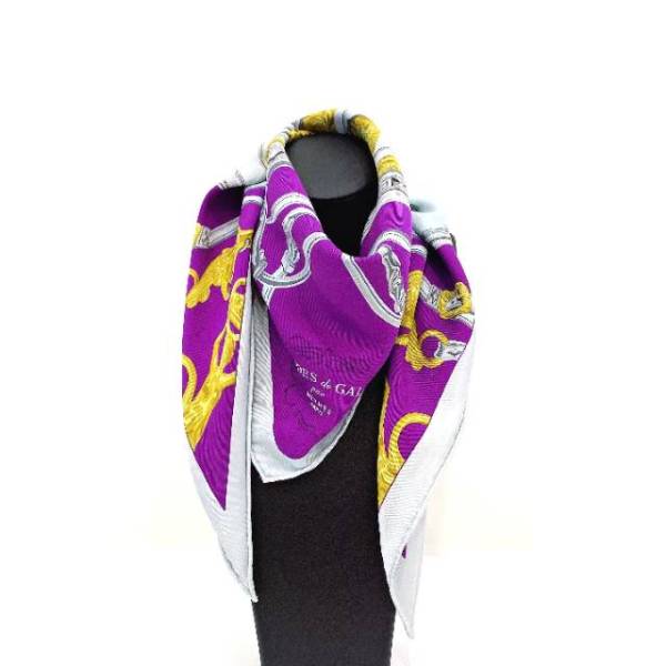 妃鱼/爱马仕/真丝/丝巾/95新/M一三一