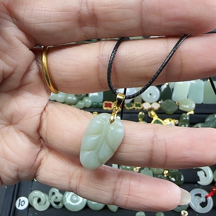 和田玉吊坠(不含链)银S925镶嵌