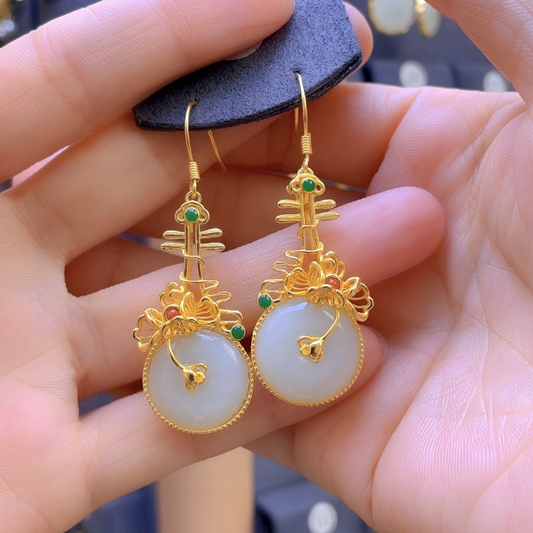 和田玉耳饰银S925镀金镶嵌