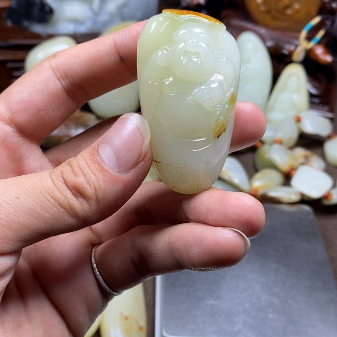 和田玉未镶嵌挂件