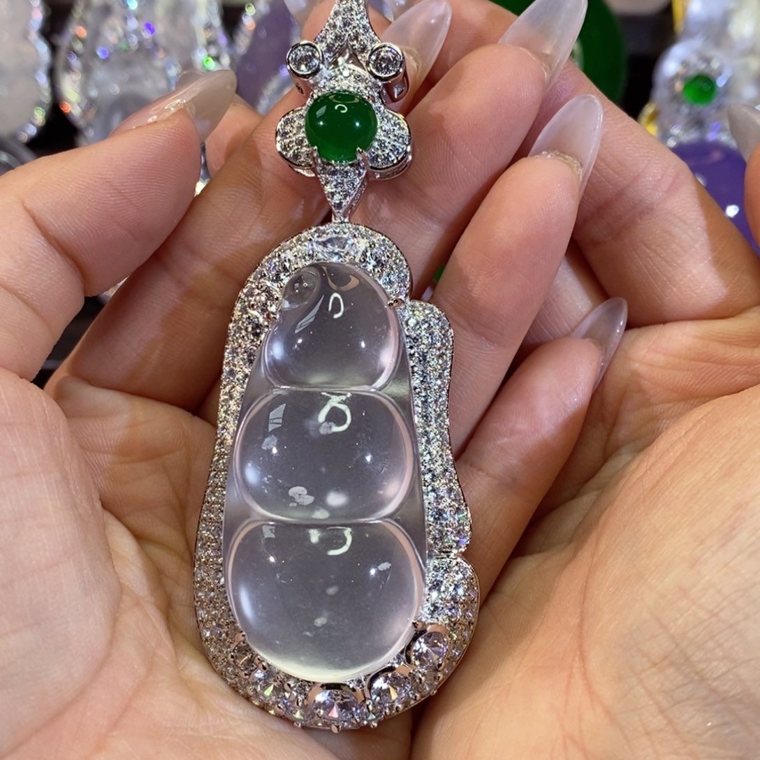 石英质玉颈饰银S925镶嵌