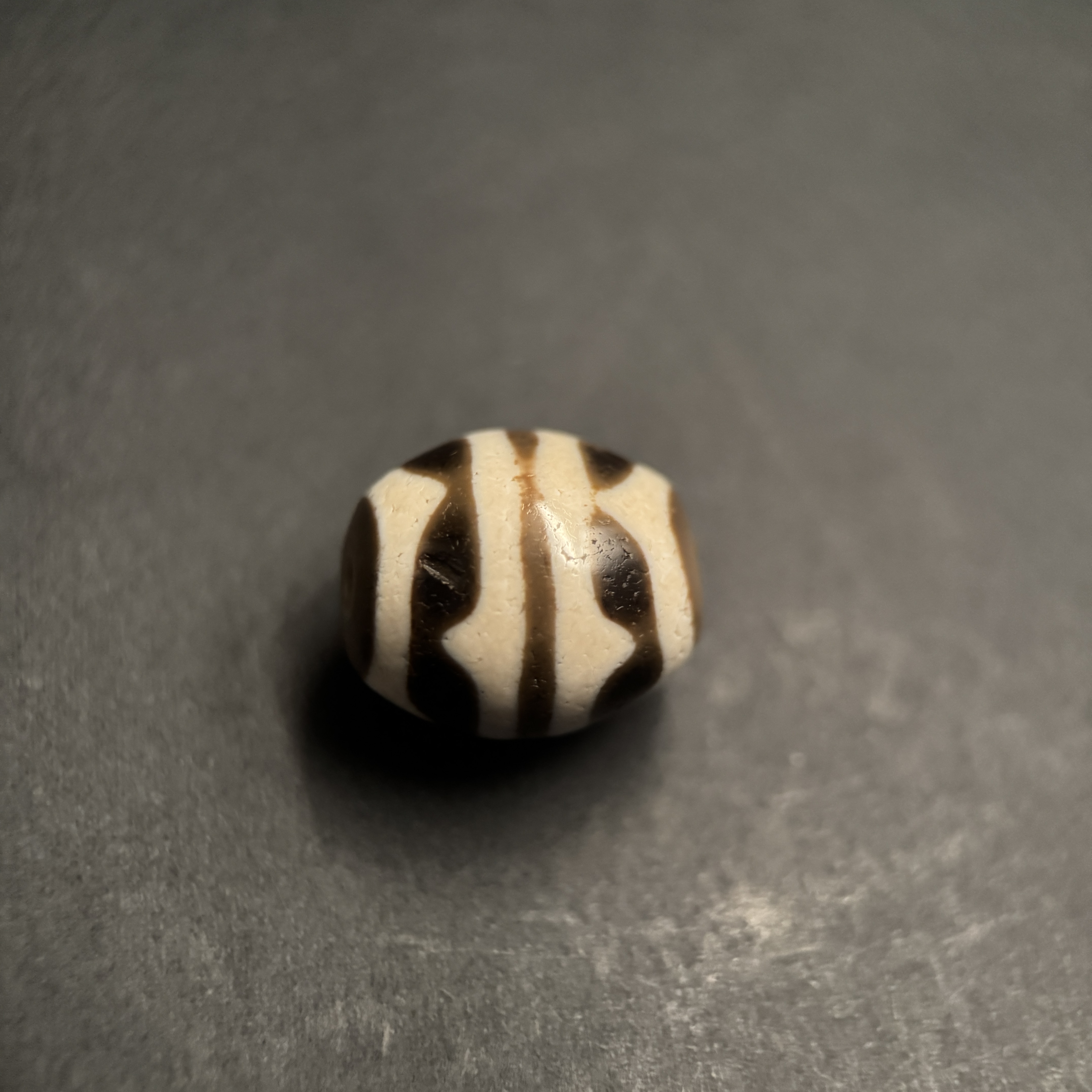 （老台）上肯超鼎全品精挑中线芽芽（当代玛瑙工艺品）