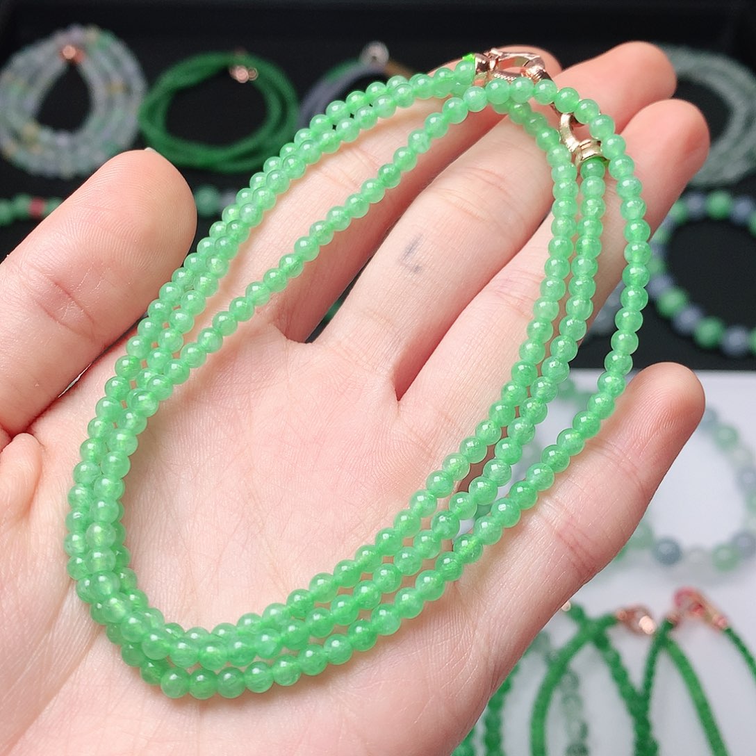 翡翠未镶嵌手链翡翠