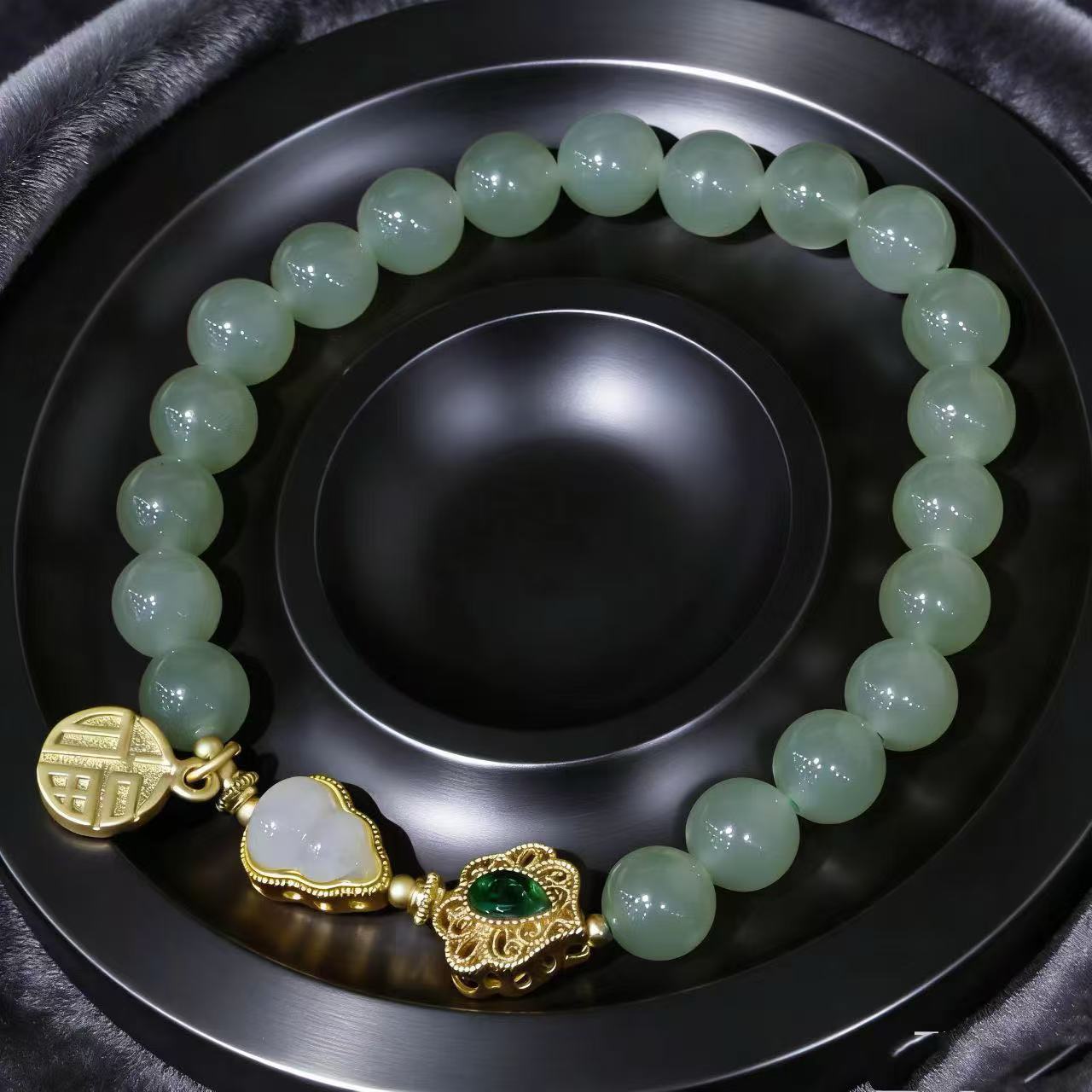 473和田玉葫芦精美手链