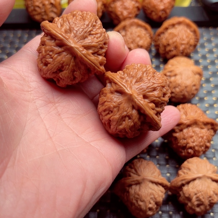 文玩核桃吊坠凤凰台41