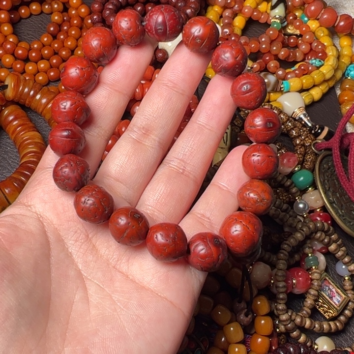 琉璃/树脂/塑料类单圈 手串。