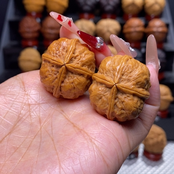 文玩核桃把件方印四棱26号