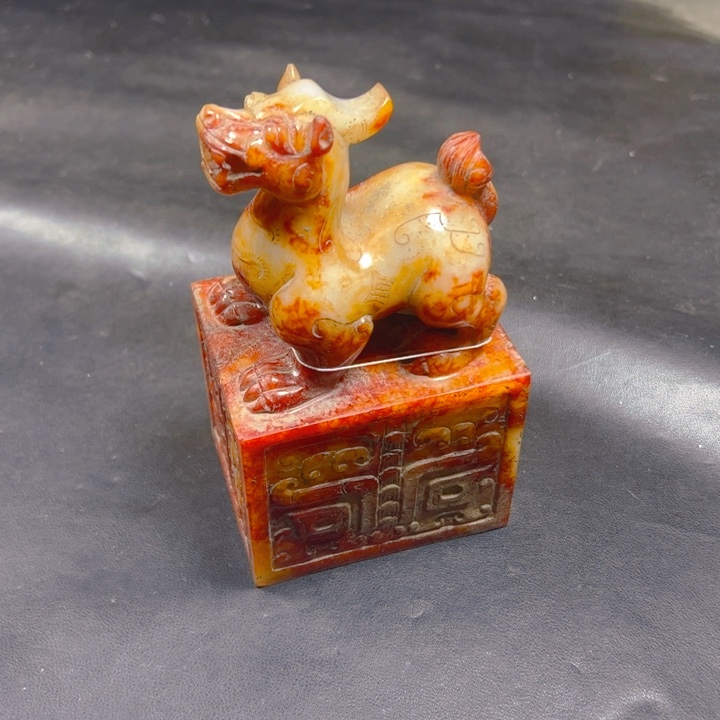 和田玉摆件未镶嵌