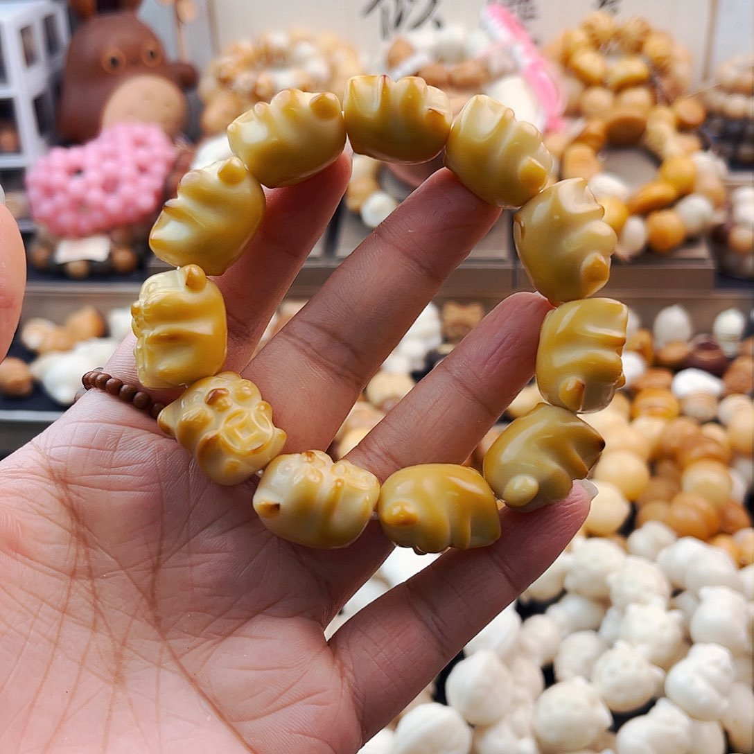 菩提根/象牙果吊坠金钱鼠微瑕七折