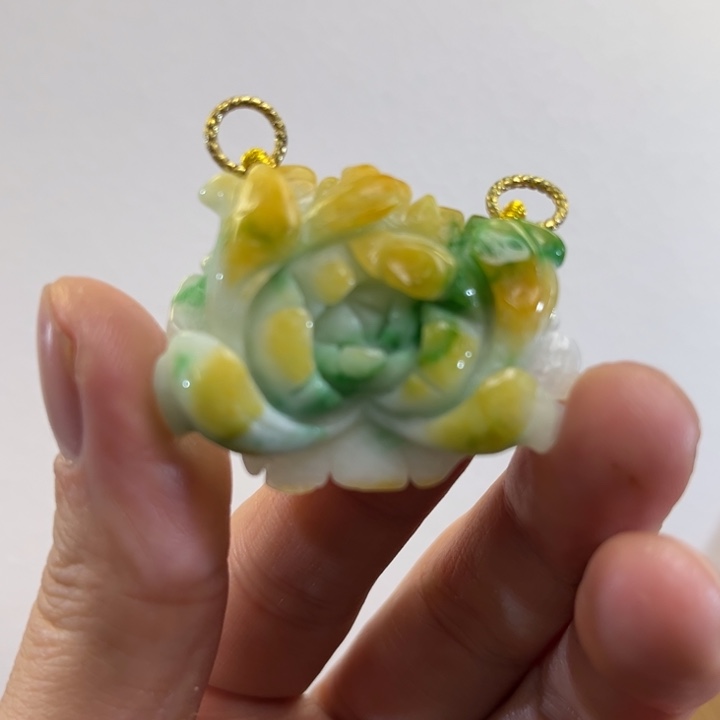 翡翠吊坠(赠链)未镶嵌代编织