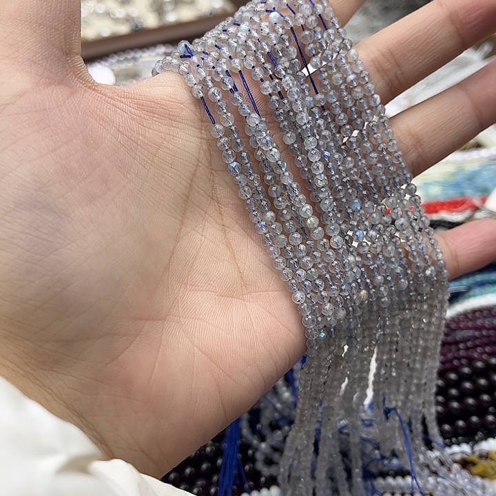 玛瑙/玉髓未镶嵌珠宝半成品一条3mm左右灰月光刻面