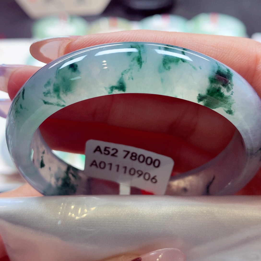 翡翠手镯未镶嵌（莫莫26）52贵妃12号