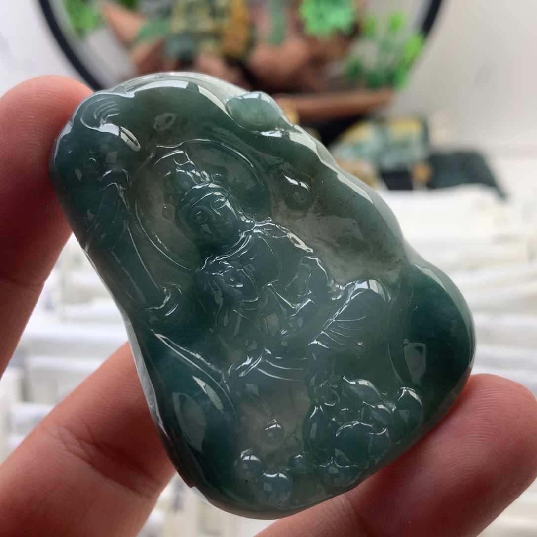 颈饰未镶嵌翡翠普贤