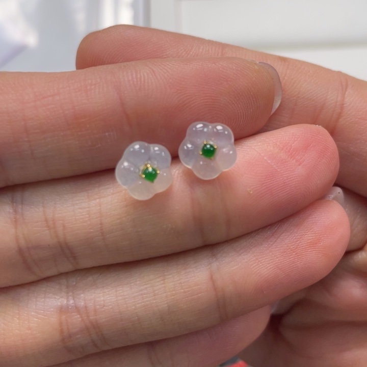 翡翠18K金镶嵌耳饰799999999