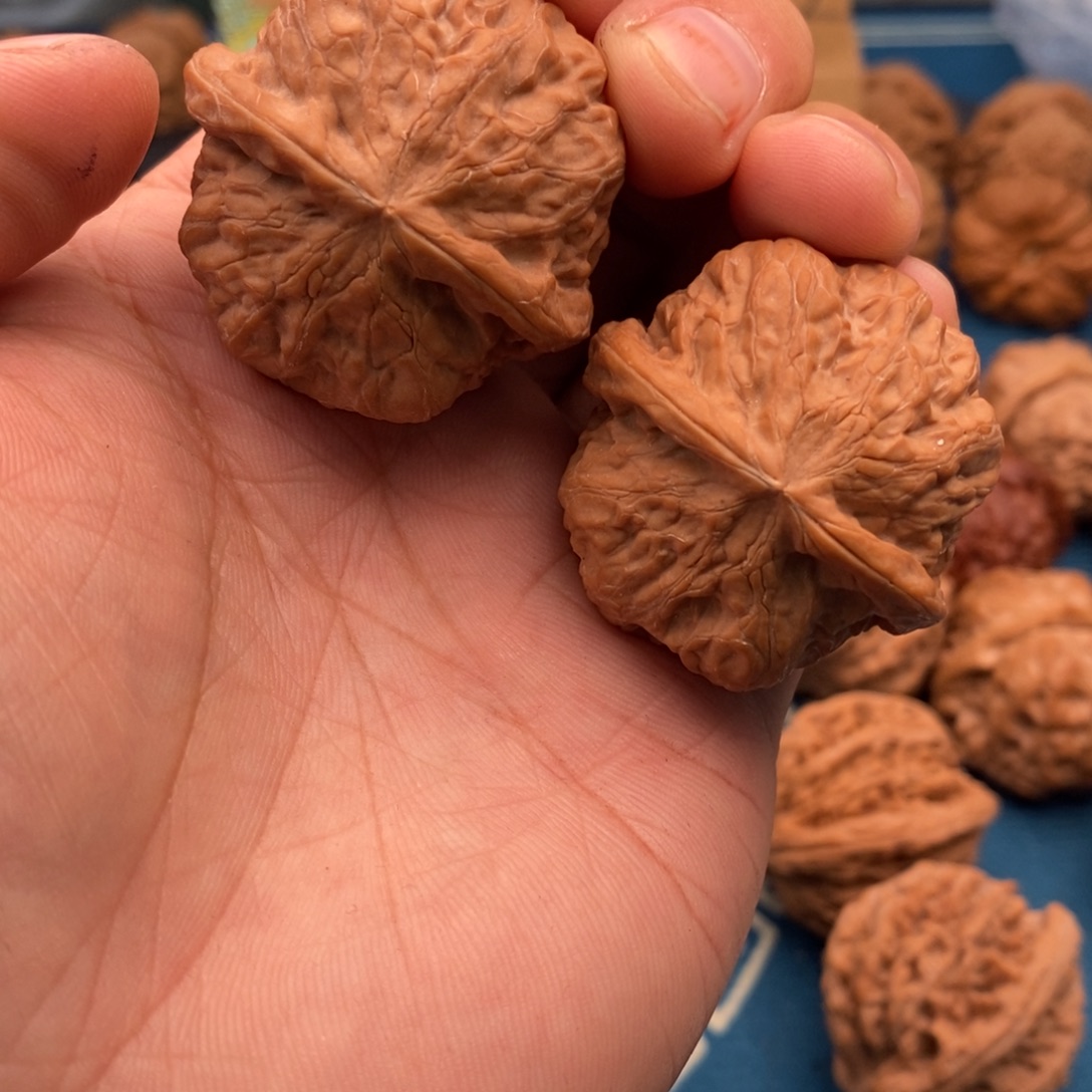 吊坠文玩核桃野生39