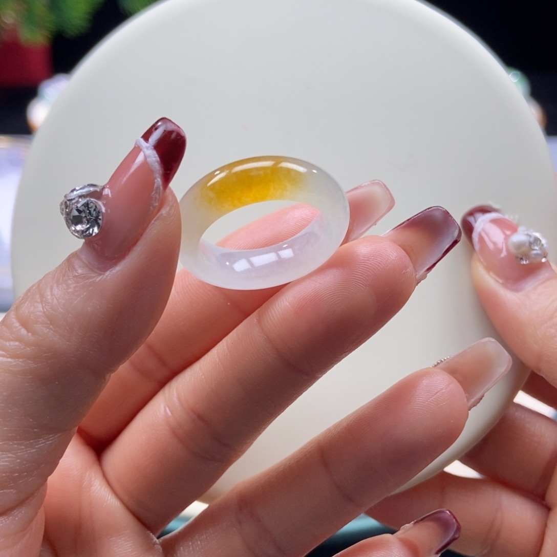 翡翠戒圈未镶嵌翡翠冰飘黄戒圈16号圈