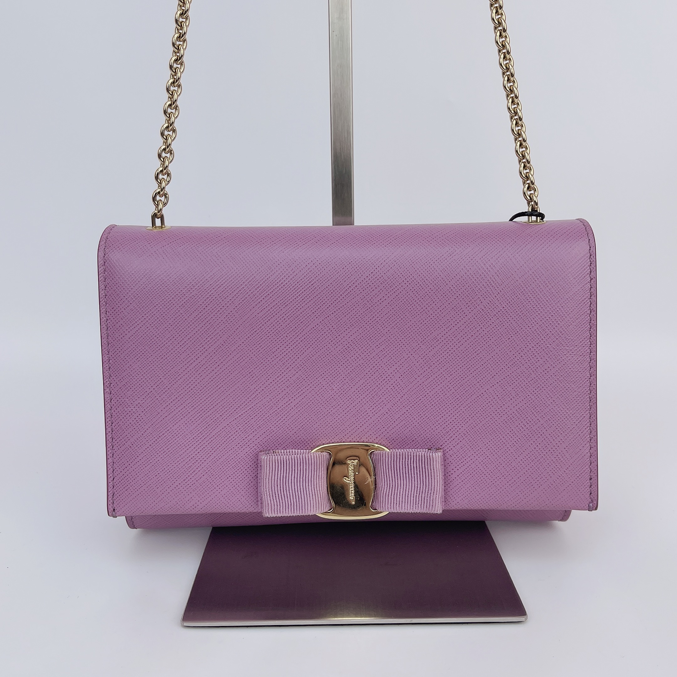 95新 FERRAGAMO/菲拉格慕 菲拉格慕链条包底18 J567