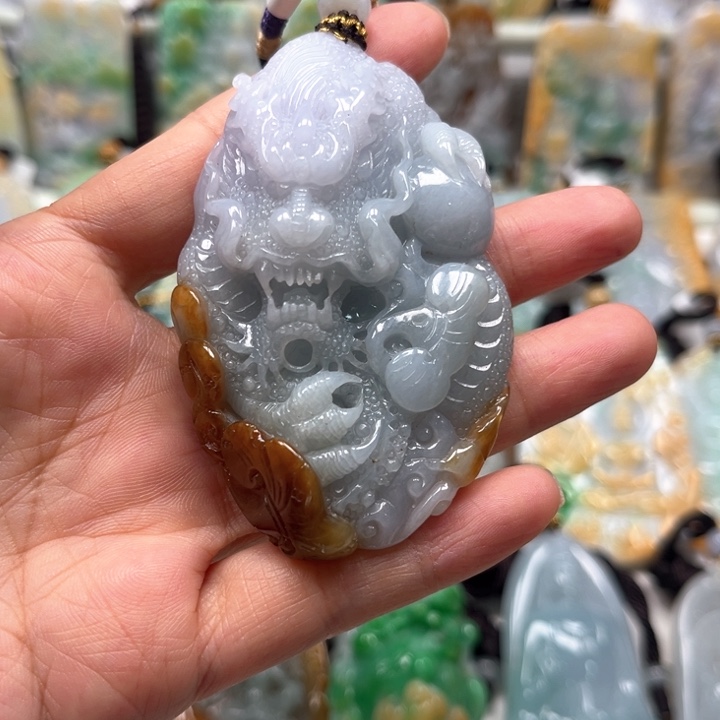 钟***仔翡翠未镶嵌挂件挂件