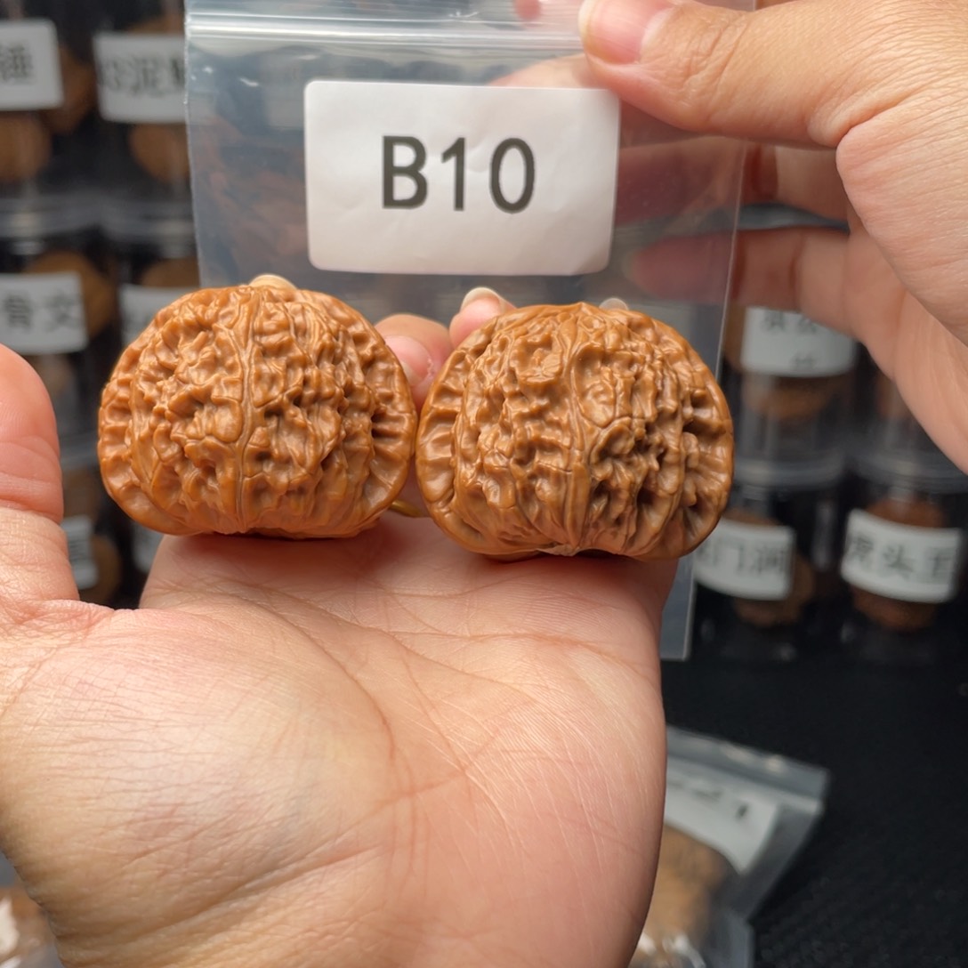 文玩核桃把件44闷白