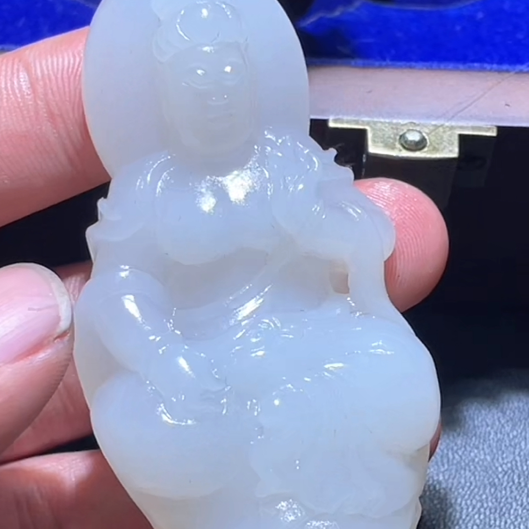 和田玉玉石挂件 d1230拍一发一