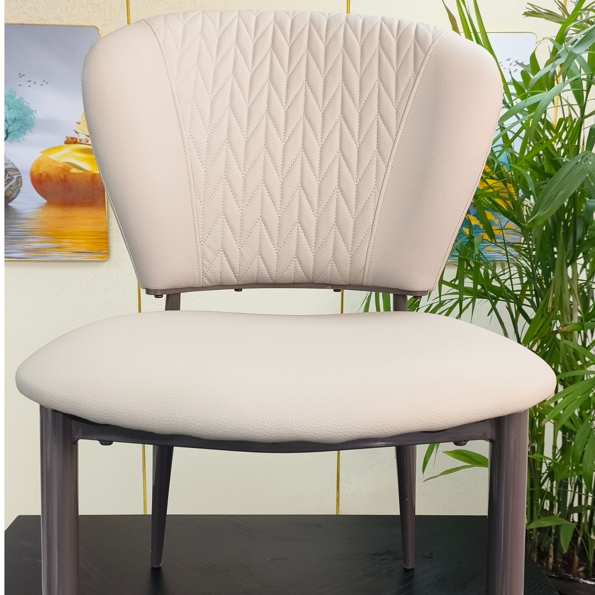 简约麦穗皮质贝壳椅