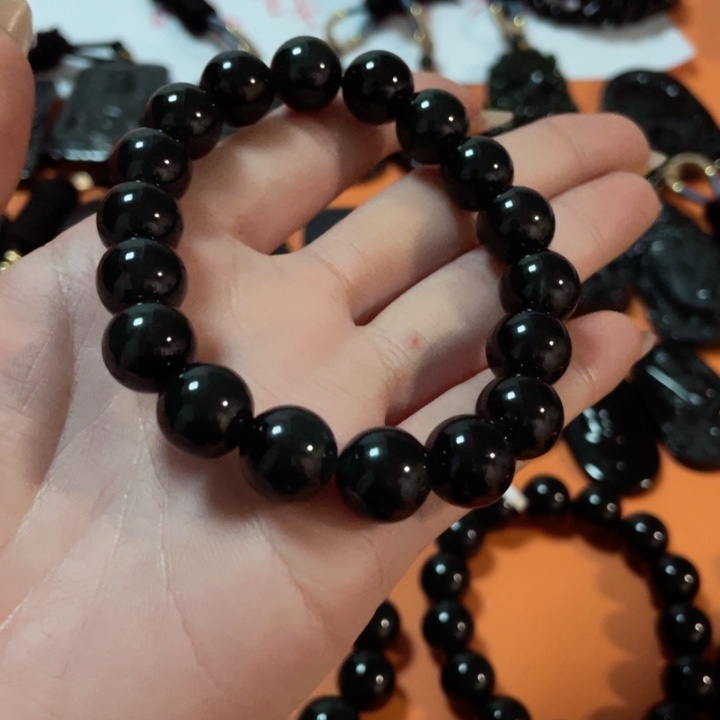 翡翠颈饰未镶嵌6*6翡翠吊坠