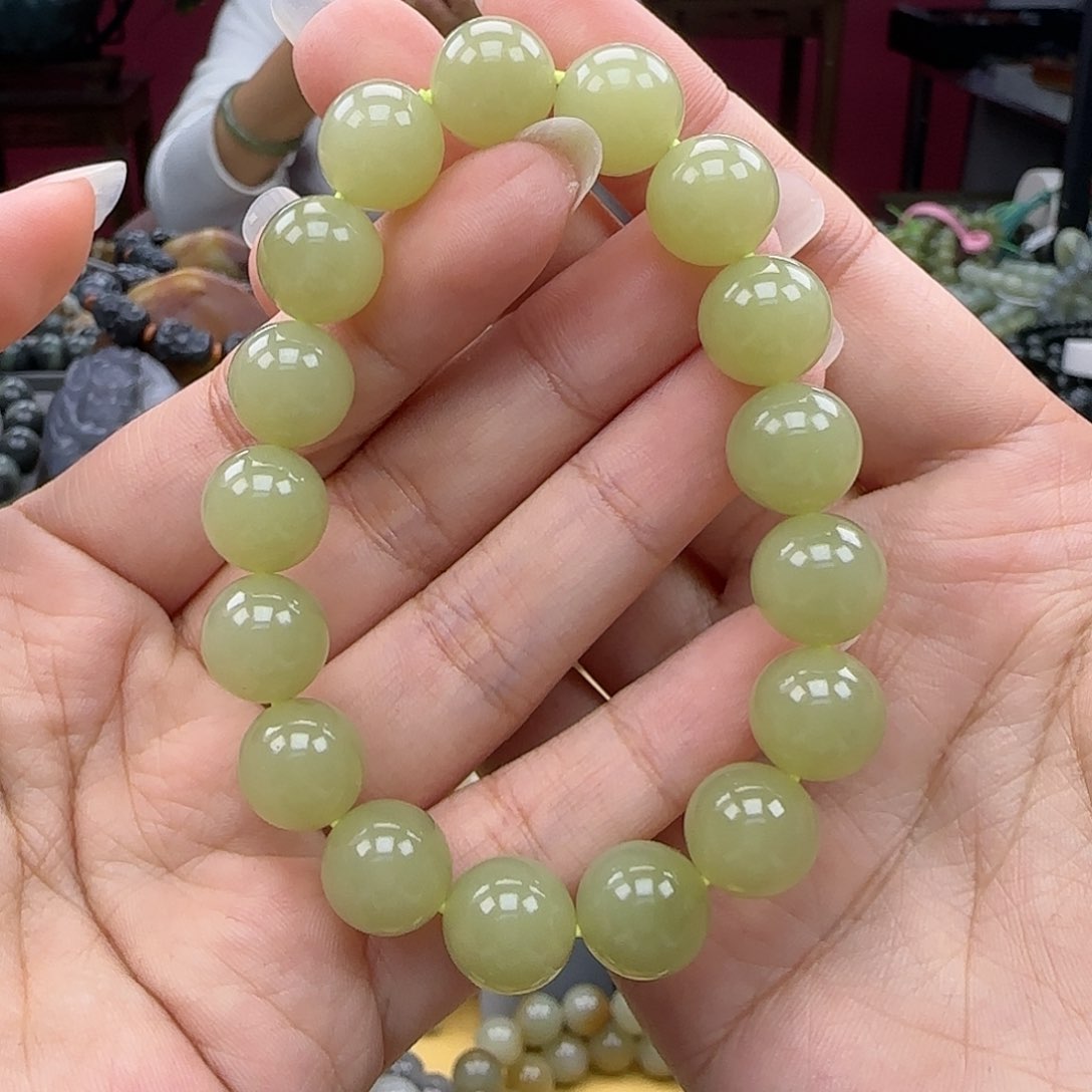 和田玉手链未镶嵌