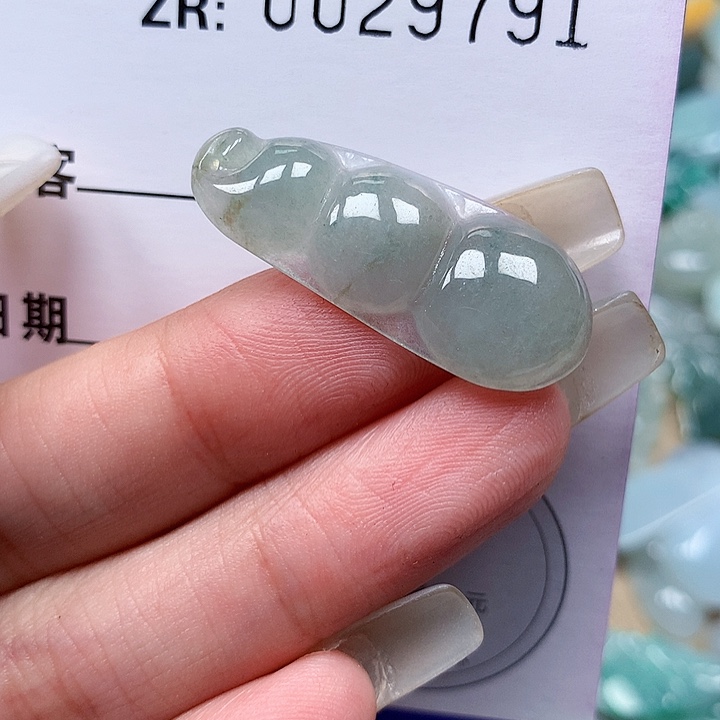 颈饰未镶嵌翡翠我