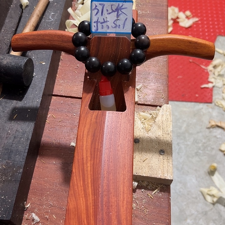 丁***紫檀木类家具血檀木刨(子一个