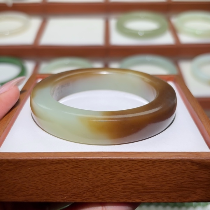 和田玉未镶嵌手镯新疆金山老红油糖卡52/53