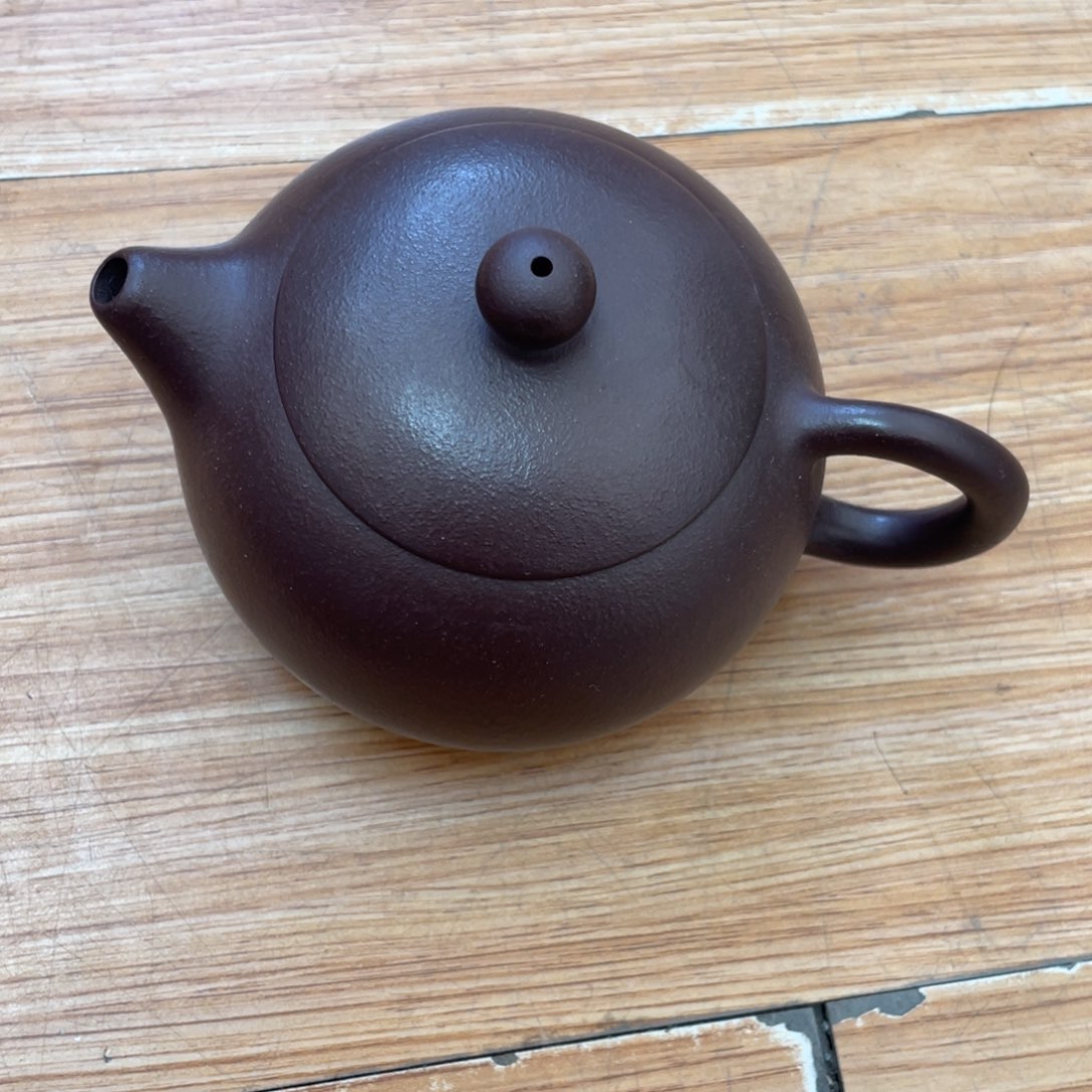 底槽青茶壶紫砂艺术作品