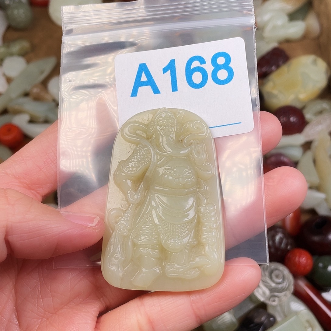 和田玉（糖玉）未镶嵌颈饰