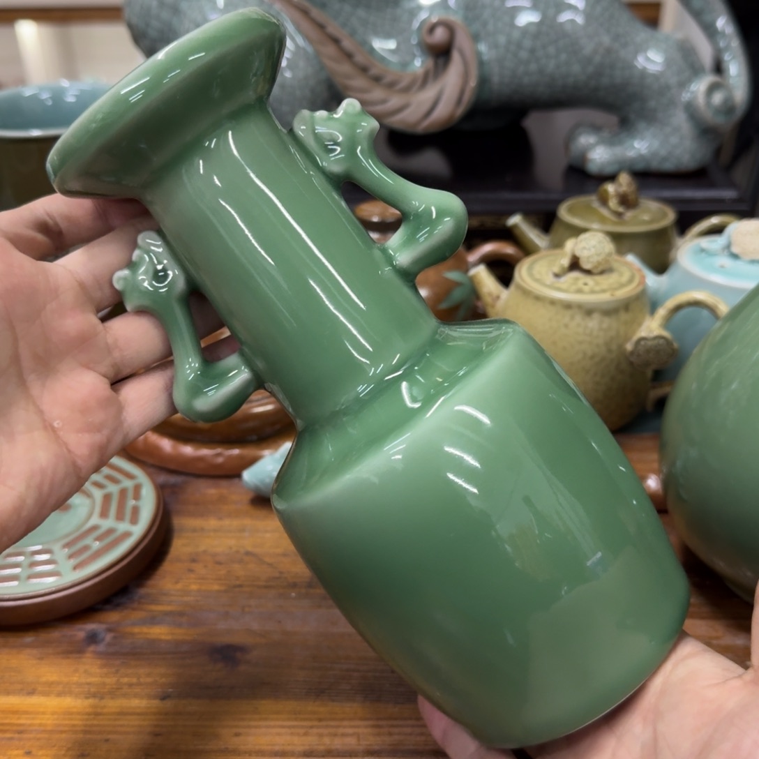 龙泉青瓷茶具微瑕1494