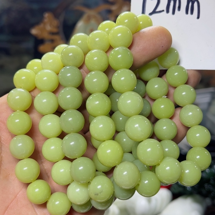 蛇纹石玉手串未镶嵌