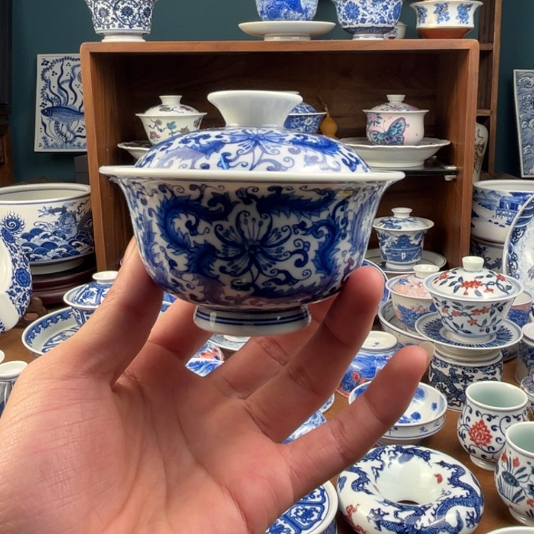 瓷片盖碗哈哈哈哈哈哈哈哈哈哈