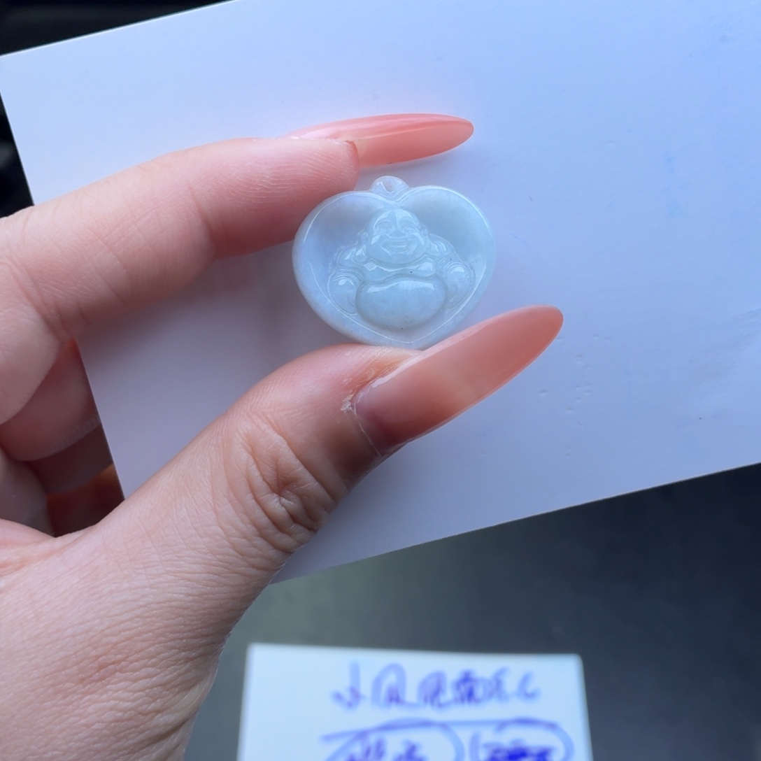 马***花定制翡翠未镶嵌翡翠