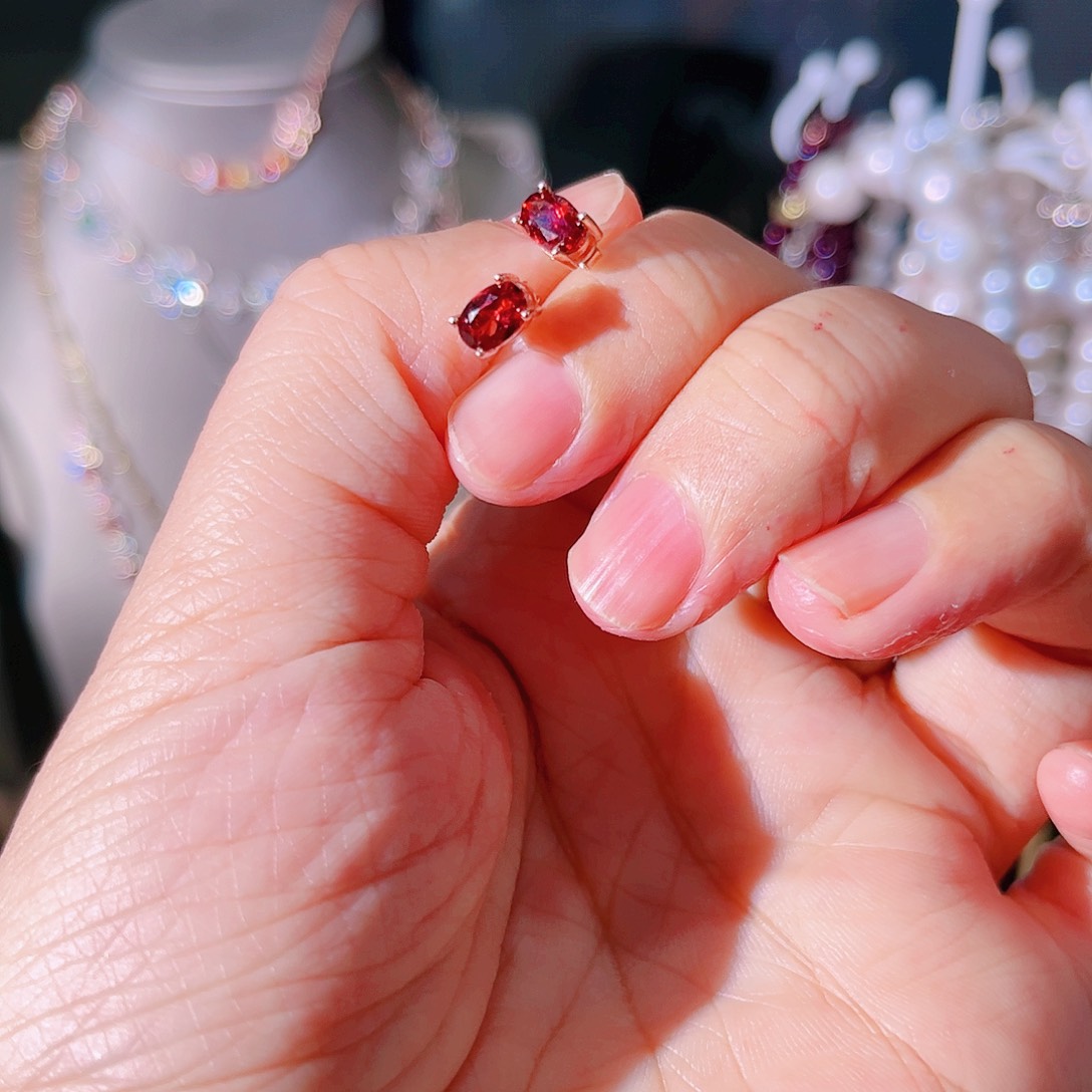 海蓝宝石戒指银S925镶嵌