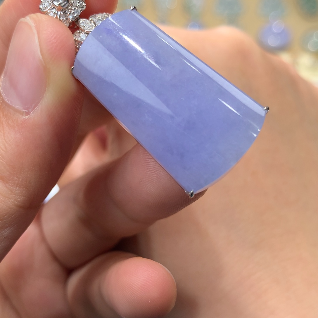 翡翠吊坠(不含链)18K金镶嵌紫罗兰无事牌