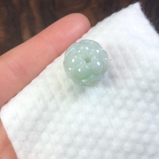 翡翠未镶嵌颈饰缅甸A货，每天下午1点半开播