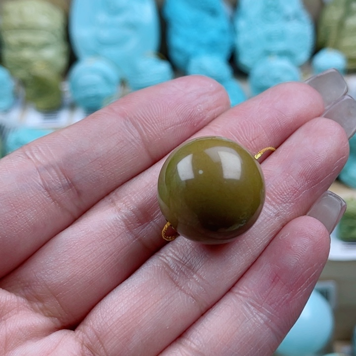 绿松石未镶嵌珠宝奇石18.9mm